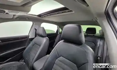 Volkswagen Passat 2014 2.5 гидро в Москве № 199183, миниатюра 11