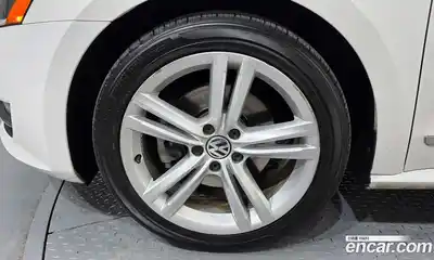 Volkswagen Passat 2014 2.5 гидро в Москве № 199183, миниатюра 5