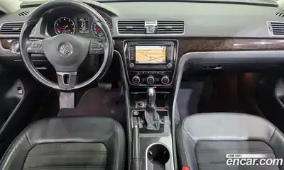 Volkswagen Passat 2014 2.5 гидро в Москве № 199183, миниатюра 7
