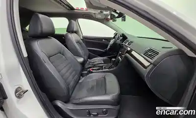 Volkswagen Passat 2014 2.5 гидро в Москве № 199183, миниатюра 10