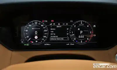 Land Rover Range-Rover Velar 2020 3.0 гидро в Москве № 213359, миниатюра 8