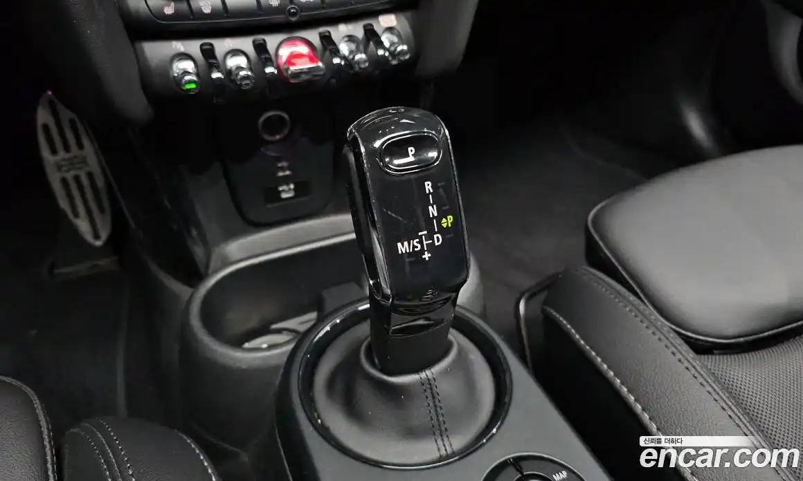 Mini Cooper 2022 2.0 гидро в Москве № 214279, фото 12