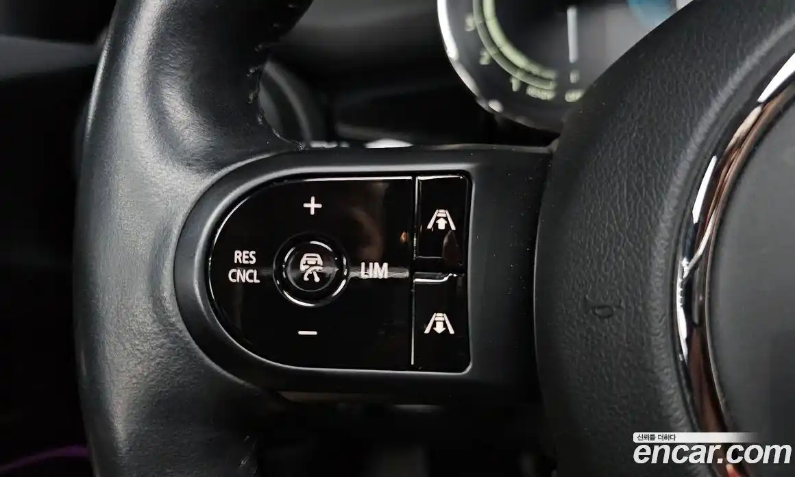 Mini Cooper 2022 2.0 гидро в Москве № 214279, фото 23