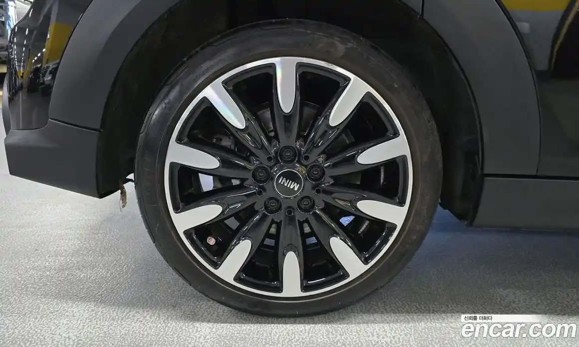 Mini Cooper 2022 2.0 гидро в Москве № 214279, фото 30