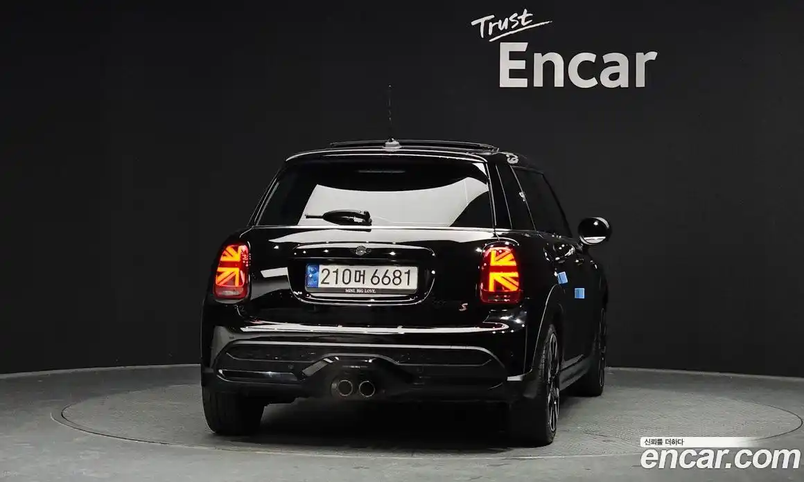 Mini Cooper 2022 2.0 гидро в Москве № 214279, фото 4