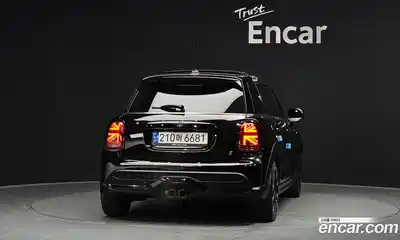 Mini Cooper 2022 2.0 гидро в Москве № 214279, миниатюра 4