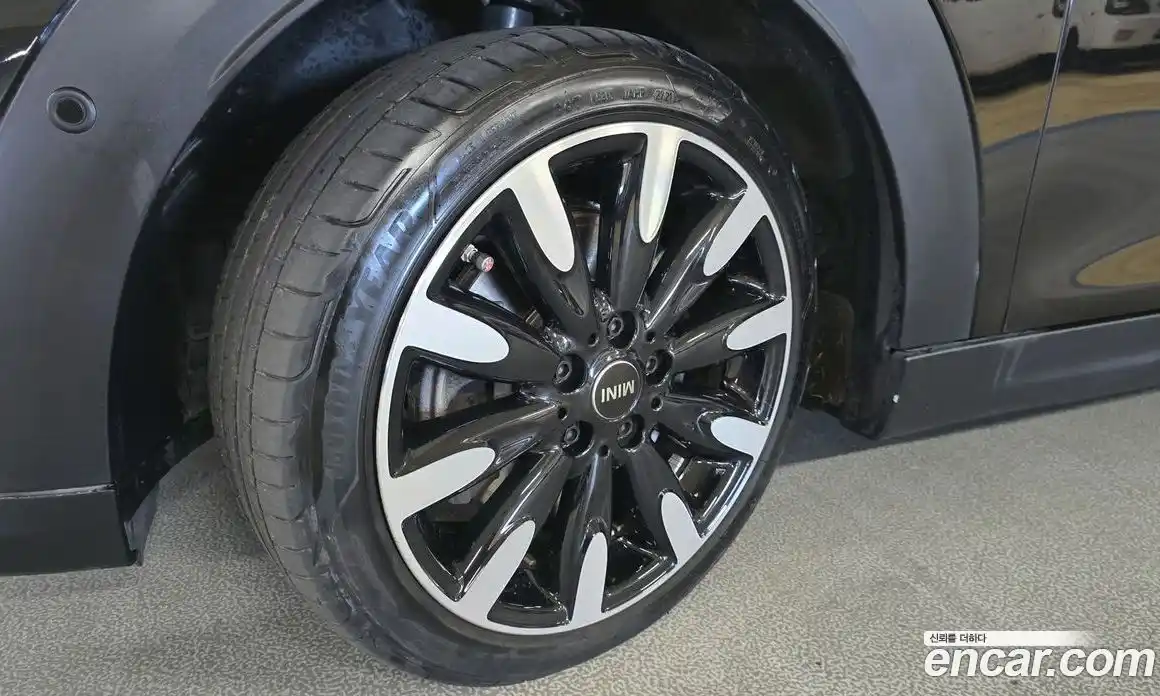 Mini Cooper 2022 2.0 гидро в Москве № 214279, фото 7