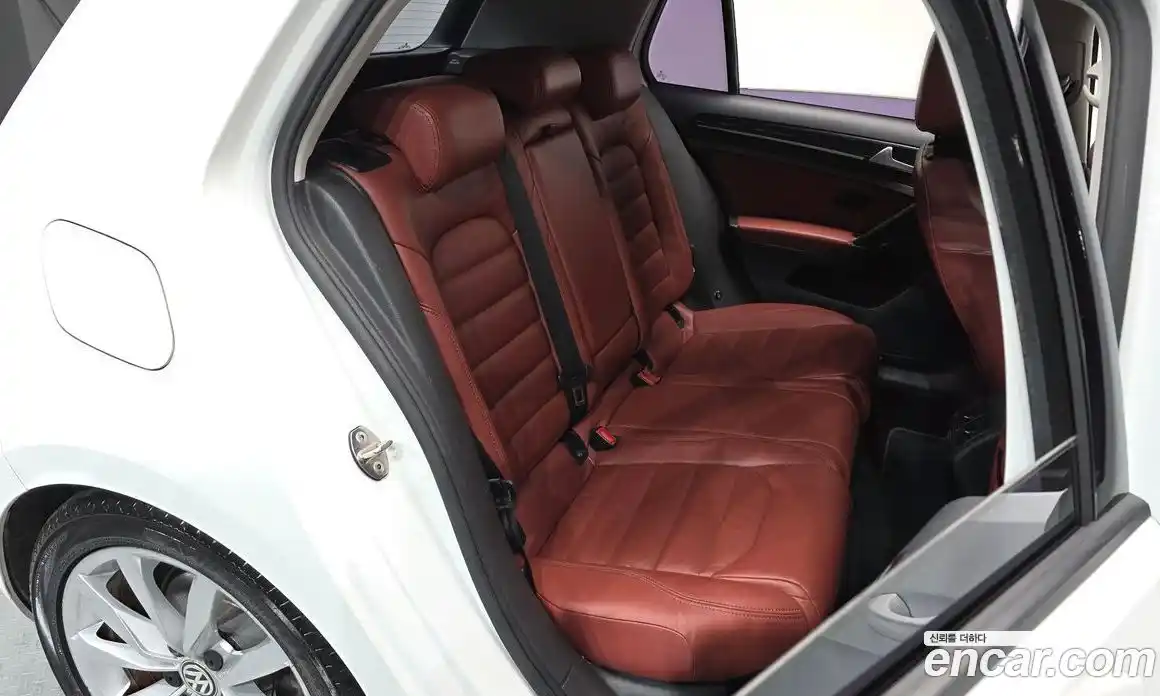 Volkswagen Golf 2015 2.0 гидро в Москве № 215350, фото 11