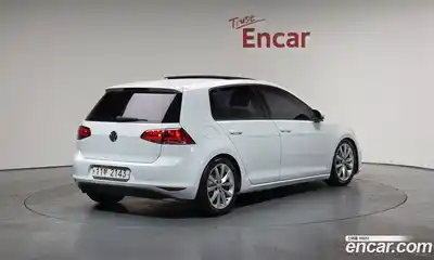 Volkswagen Golf 2015 2.0 гидро в Москве № 215350, миниатюра 2