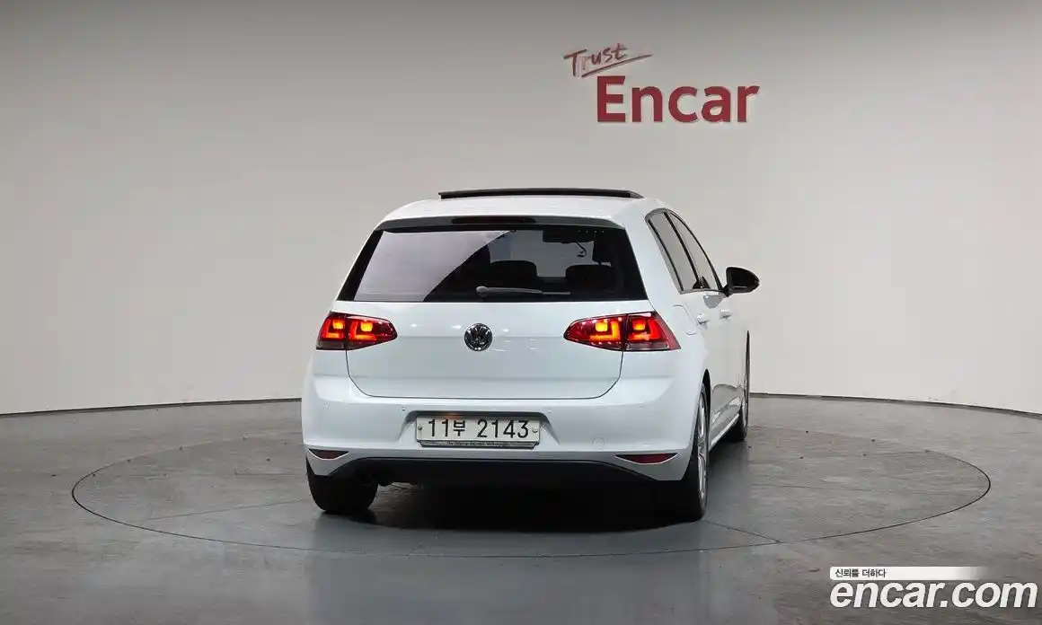 Volkswagen Golf 2015 2.0 гидро в Москве № 215350, фото 4