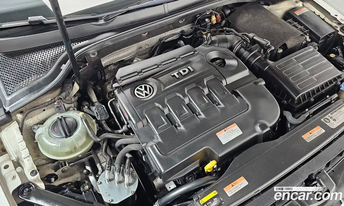 Volkswagen Golf 2015 2.0 гидро в Москве № 215350, фото 6