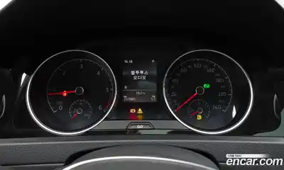 Volkswagen Golf 2015 2.0 гидро в Москве № 215350, миниатюра 8