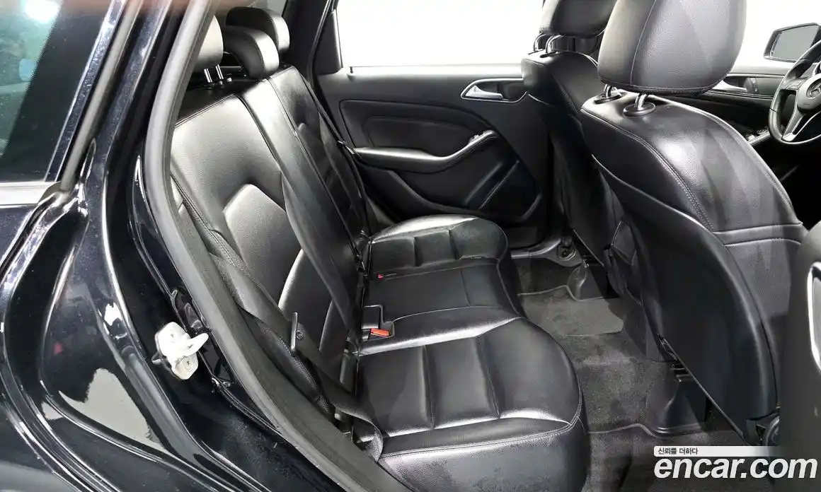 Mercedes-Benz B-Class 2012 1.8 гидро в Москве № 311518, фото 12