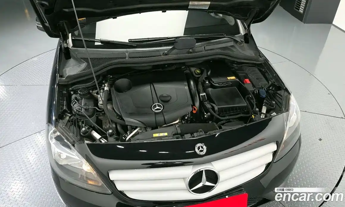 Mercedes-Benz B-Class 2012 1.8 гидро в Москве № 311518, фото 6