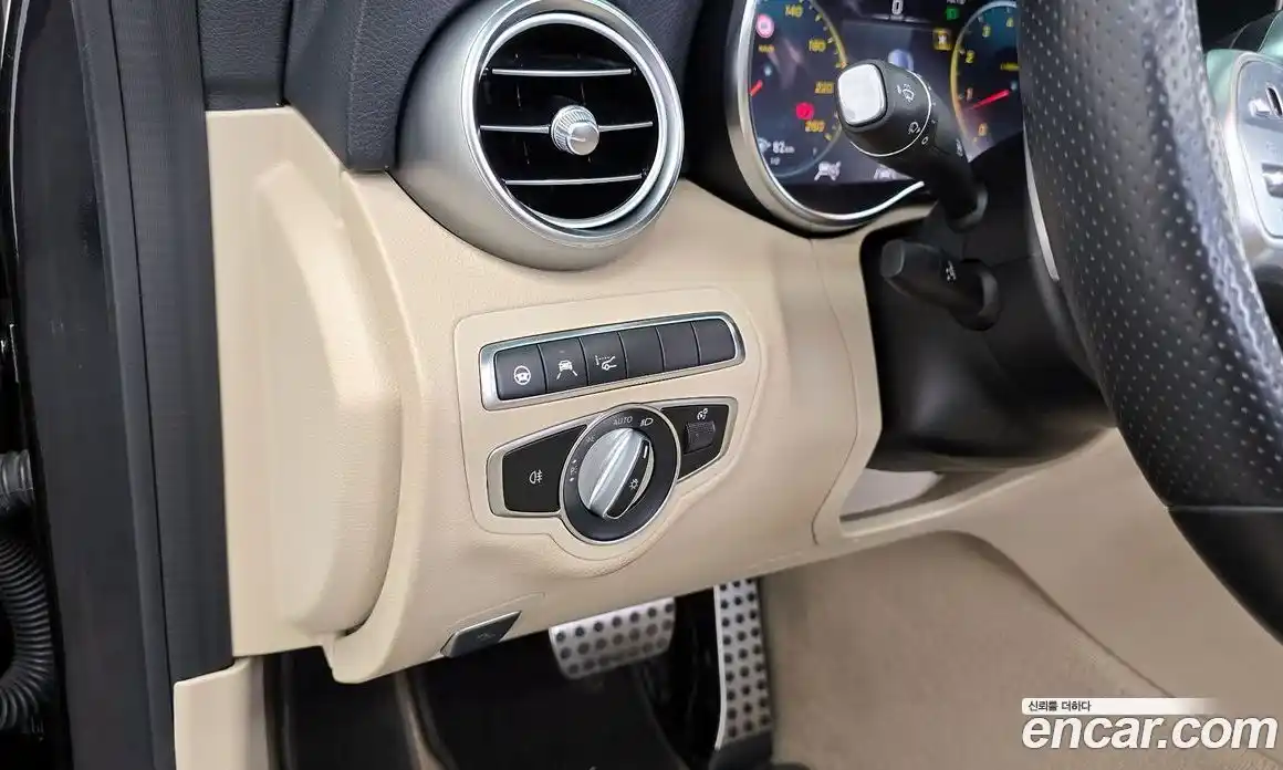 Mercedes-Benz C-Class 2021 2.0 гидро, фото 18