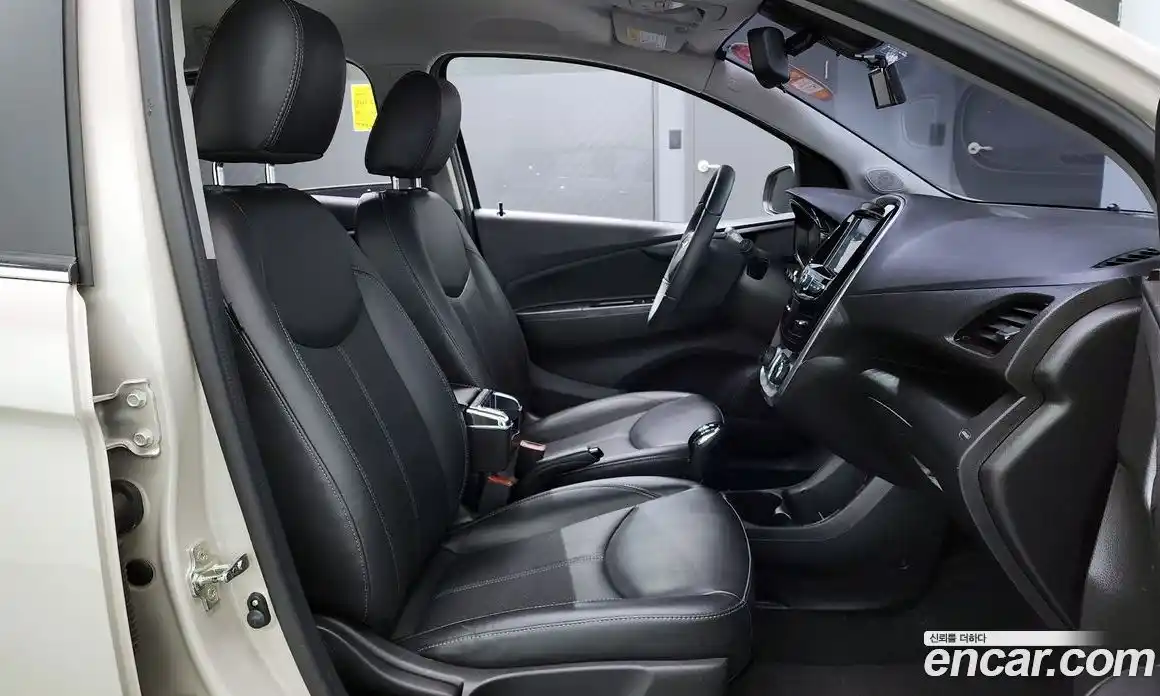 Chevrolet Spark 2016 1.0 гидро в Москве № 103807, фото 13