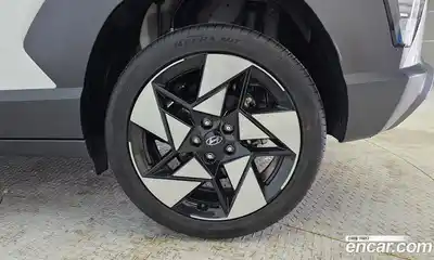 Hyundai Kona 2023 1.6 гидро в Москве № 1244590, миниатюра 7