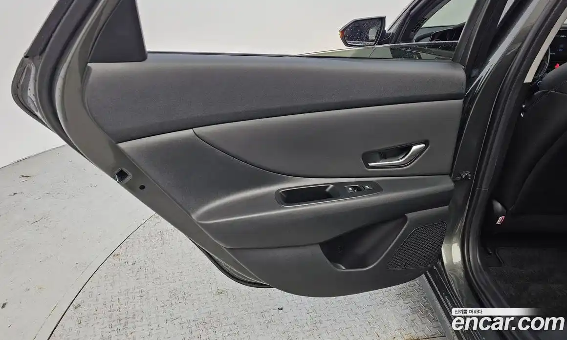 Hyundai Avante 2023 1.6 гидро в Москве № 1278110, фото 15