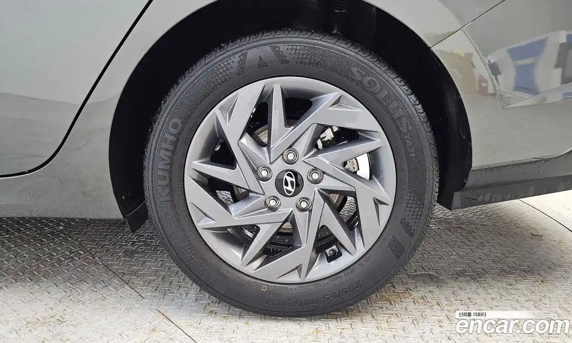 Hyundai Avante 2023 1.6 гидро в Москве № 1278110, фото 7