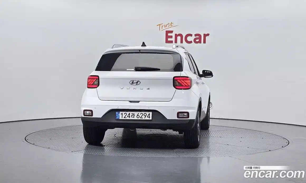 Hyundai Venue 2023 1.6 гидро в Москве № 1317515, фото 4