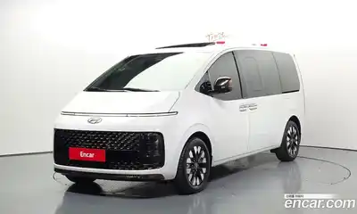 Hyundai Staria, 2024