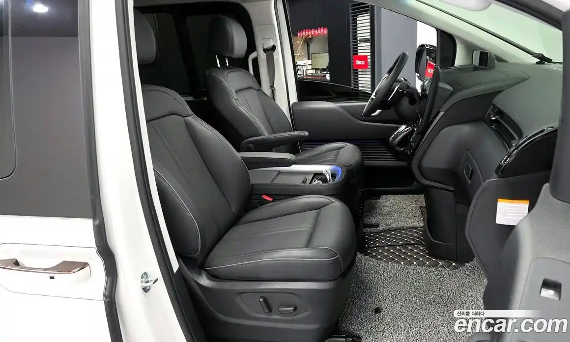 Hyundai Staria 2024 1.6 гидро в Москве № 1317573, фото 17