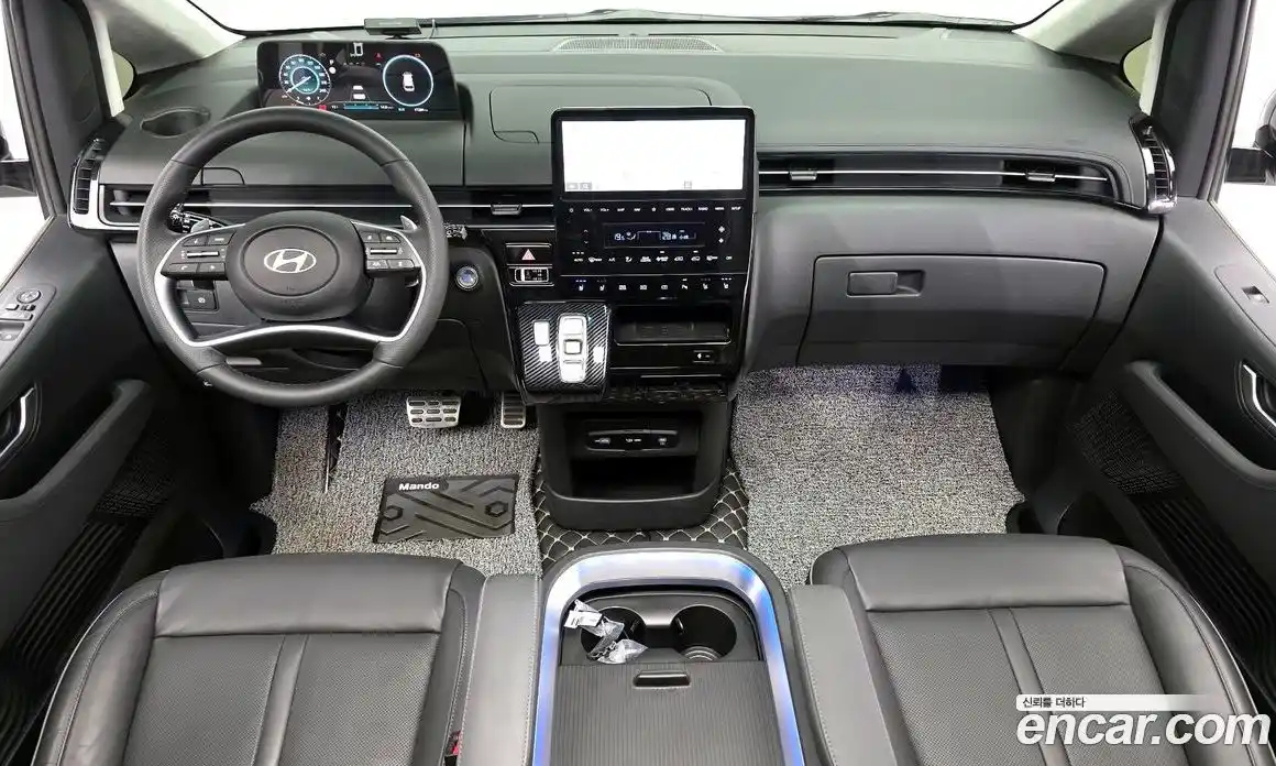 Hyundai Staria 2024 1.6 гидро в Москве № 1317573, фото 10