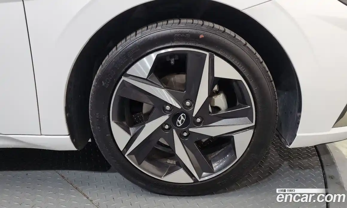Hyundai Avante 2022 1.6 гидро в Москве № 1317909, фото 6