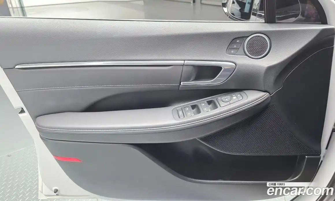 Hyundai Sonata 2022 1.6 гидро в Москве № 1317935, фото 14