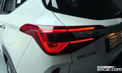 Kia Seltos 2021 1.6 гидро в Москве № 1318303, миниатюра 9