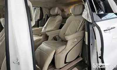 Kia Canival 2023 3.5 гидро в Москве № 131869, миниатюра 11