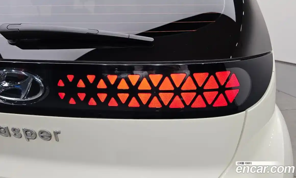 Hyundai Casper 2022 1.0 гидро, фото 8