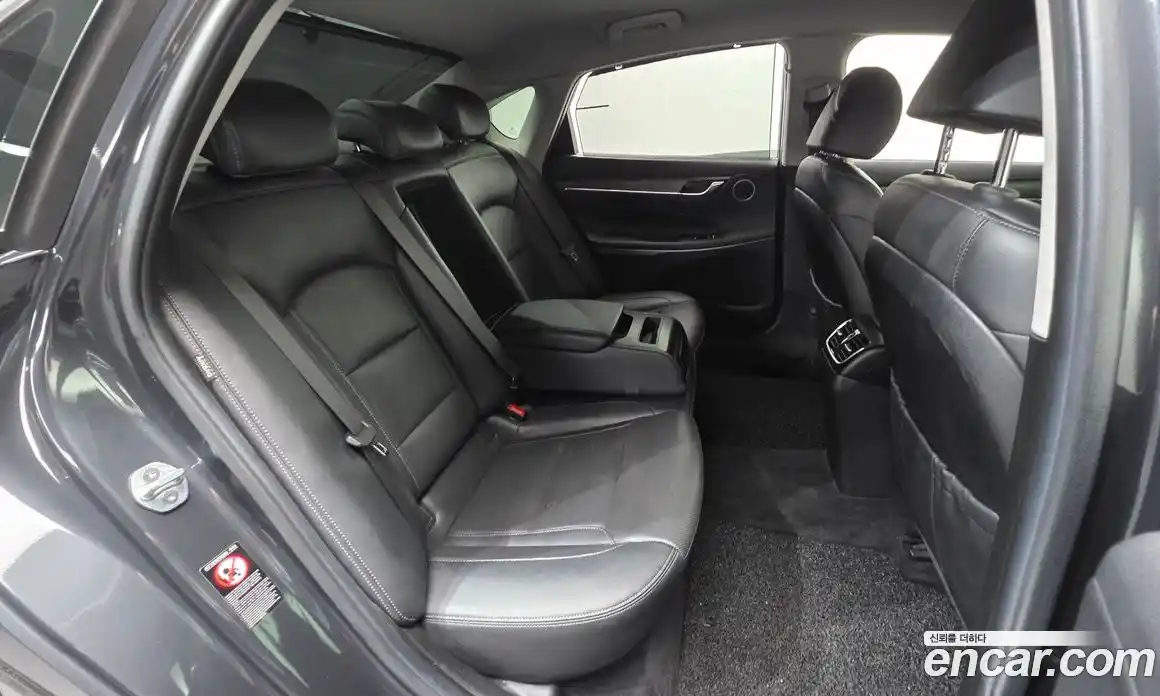Hyundai Grandeur 2018 3.0 гидро в Москве № 1342234, фото 25