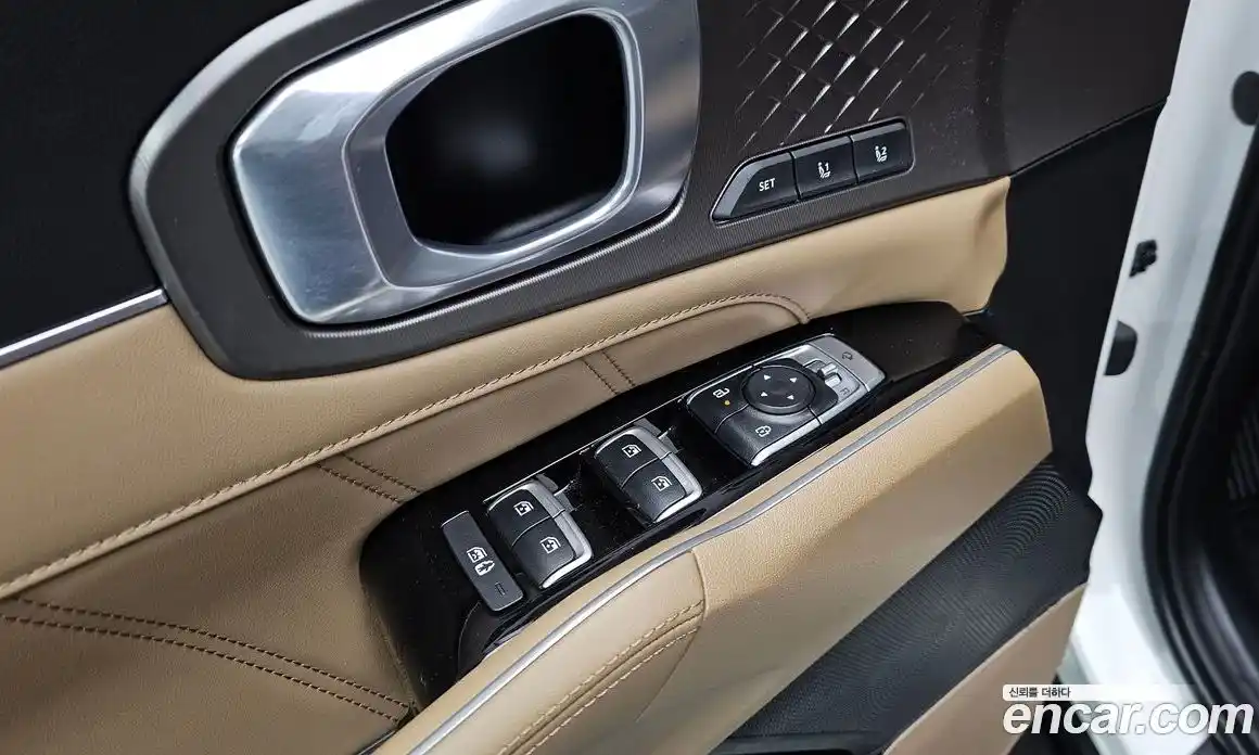 Kia Sorento 2023 2.5 гидро в Москве № 1342682, фото 16