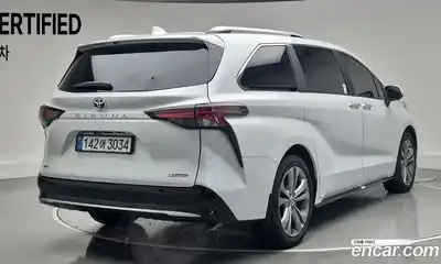 Toyota Sienna 2025 2.5 гидро в Москве № 1350720, миниатюра 2