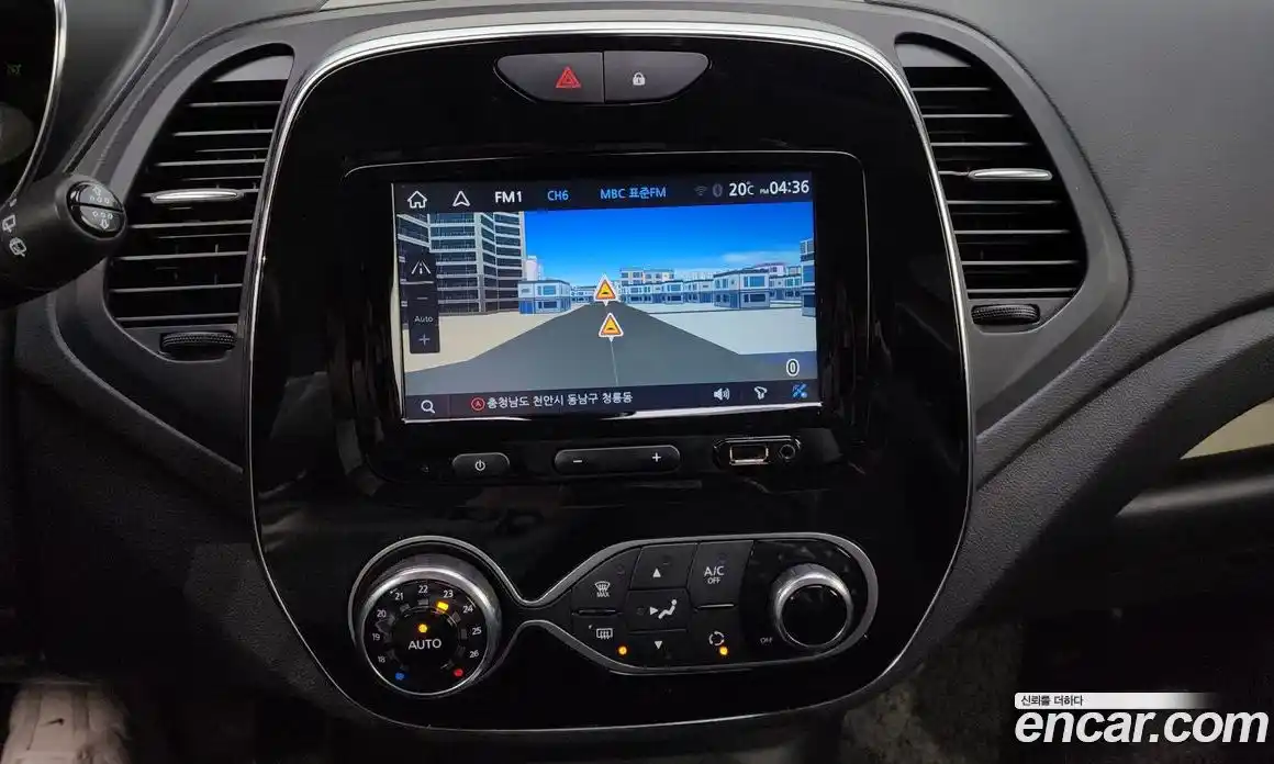 Renault QM3 2017 1.5 гидро в Москве № 137188, фото 17