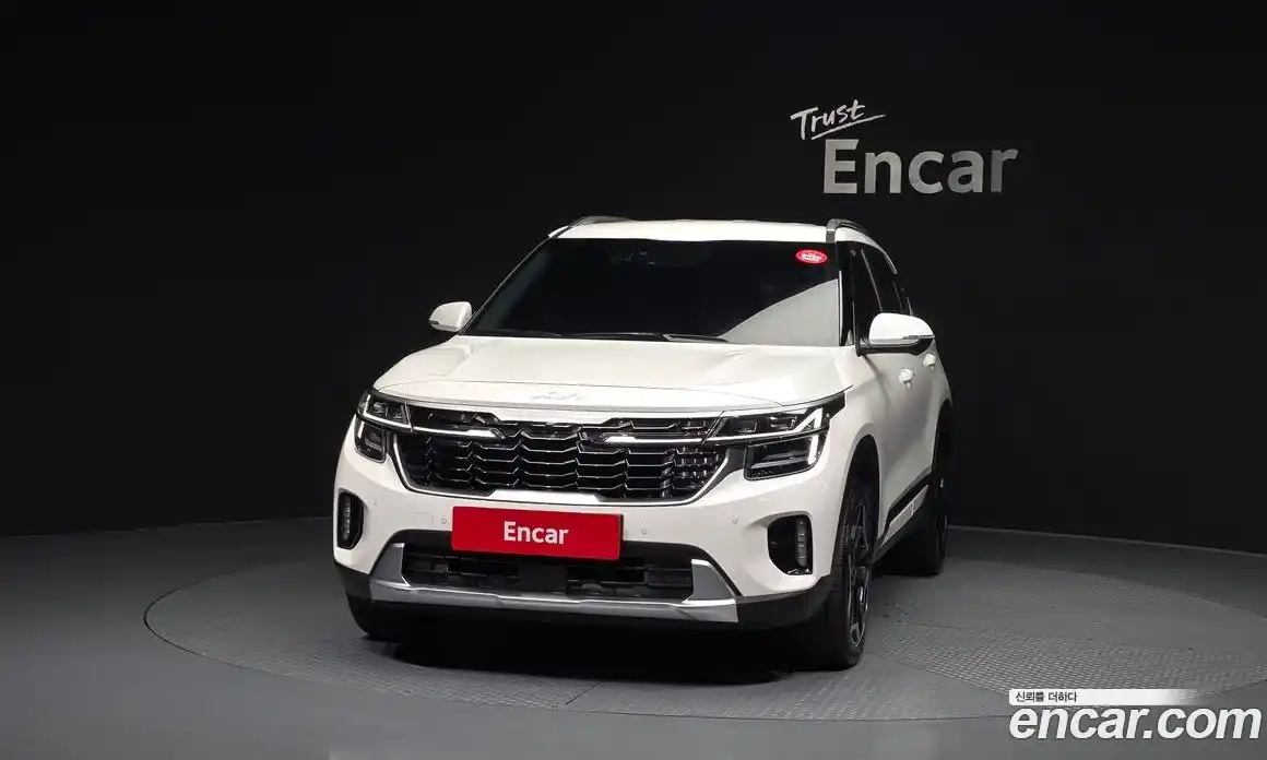Kia Seltos 2024 1.6 гидро в Москве № 1399425, фото 3