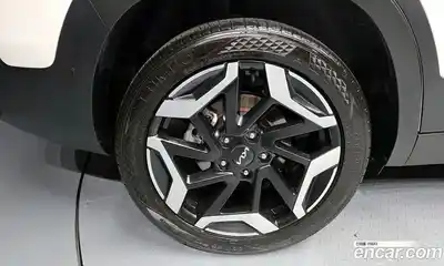 Kia Seltos 2024 1.6 гидро в Москве № 1399425, миниатюра 5