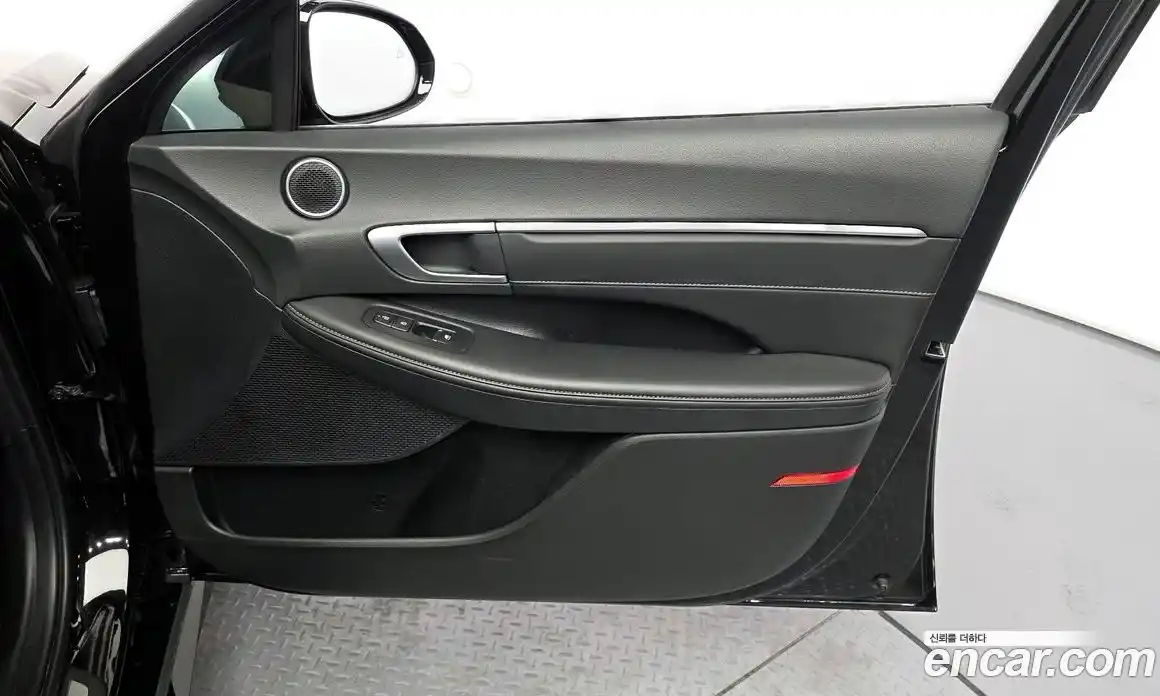Hyundai Sonata 2024 1.6 гидро в Москве № 1417340, фото 14