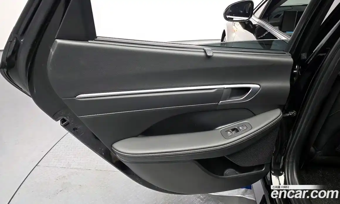 Hyundai Sonata 2024 1.6 гидро в Москве № 1417340, фото 15