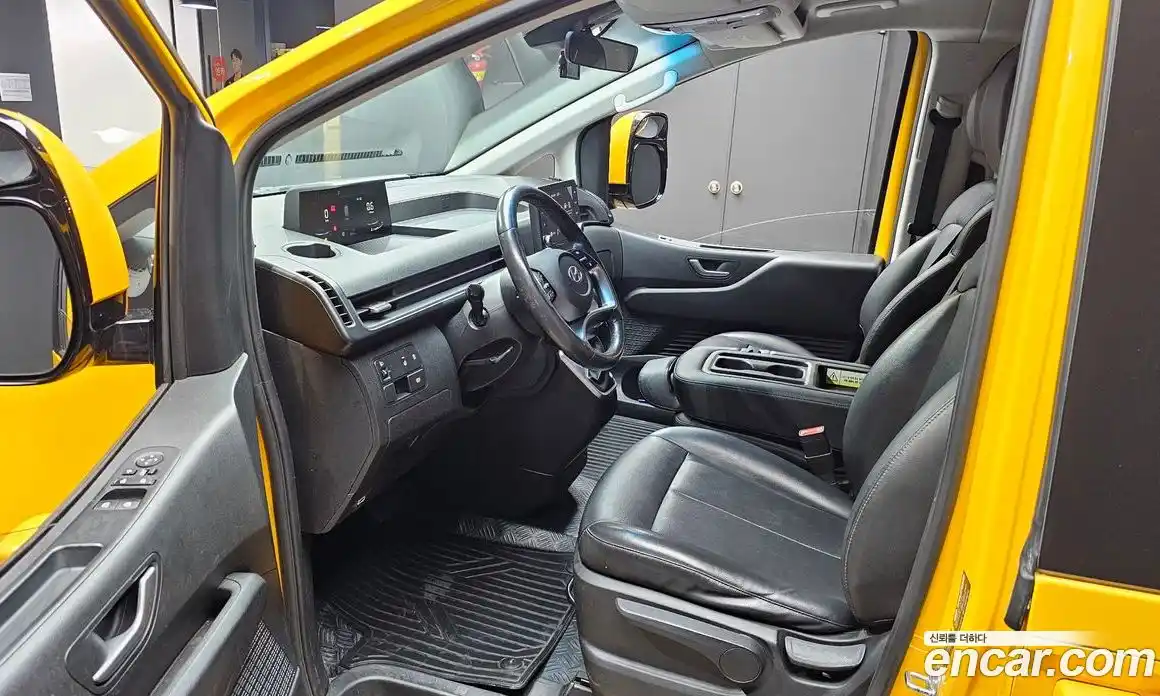 Hyundai Staria 2022 3.5 гидро в Москве № 1417562, фото 13