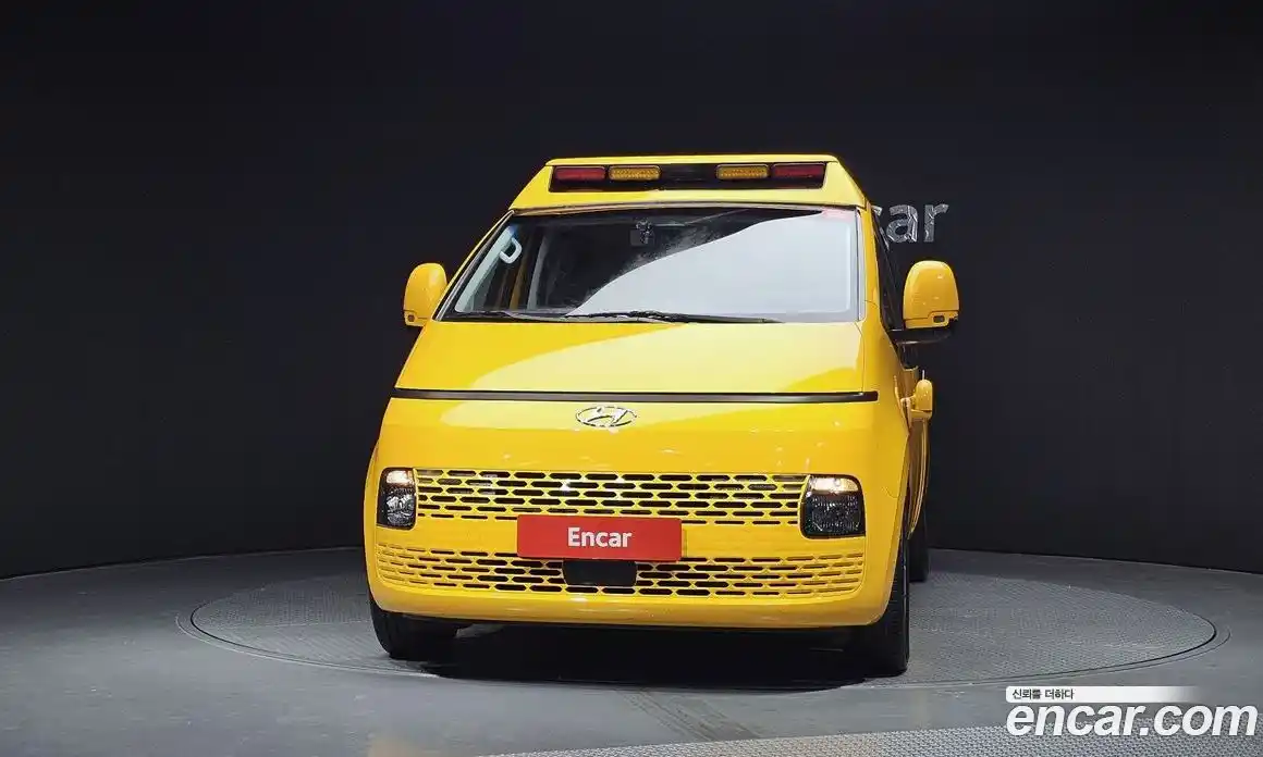 Hyundai Staria 2022 3.5 гидро в Москве № 1417562, фото 3