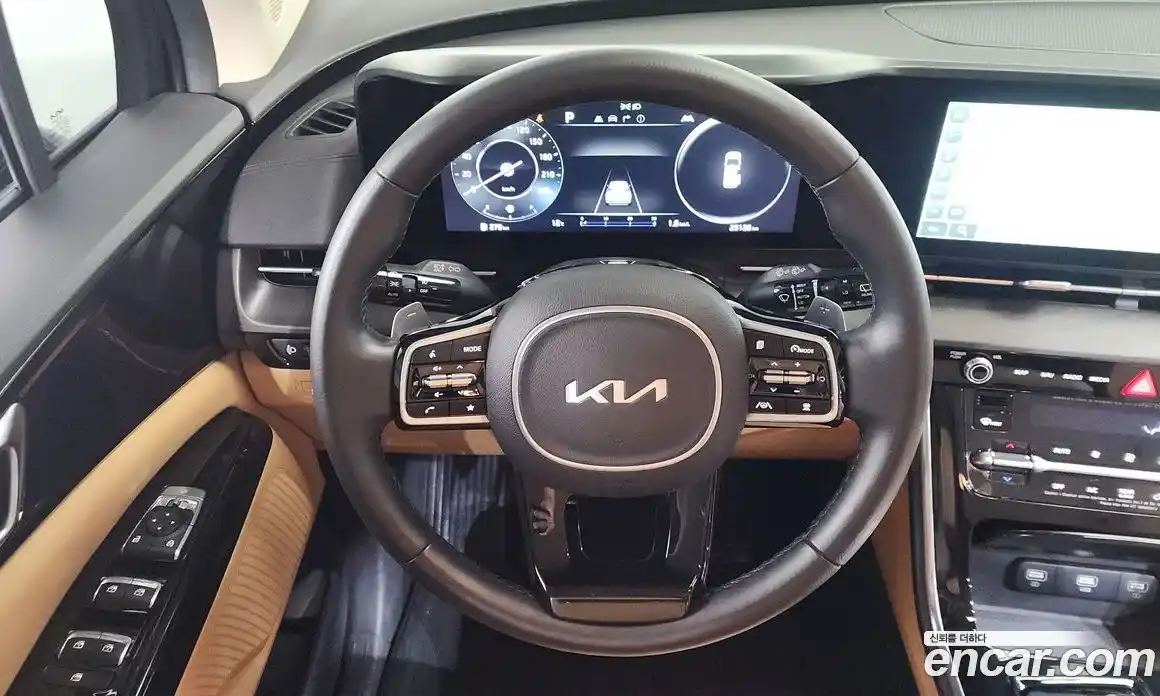 Kia Canival 2022 3.5 гидро в Москве № 1418228, фото 19