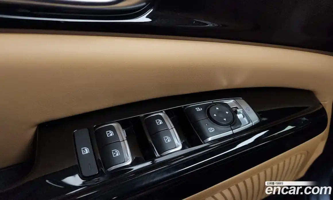 Kia Canival 2022 3.5 гидро в Москве № 1418228, фото 28