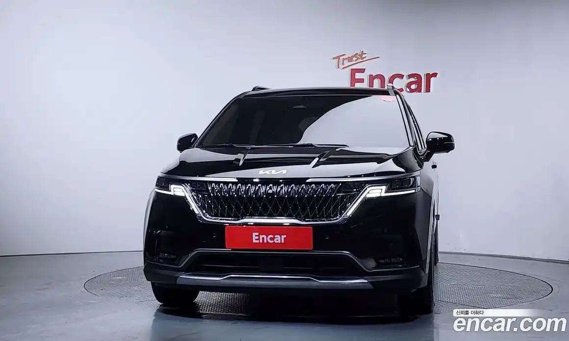 Kia Canival 2022 3.5 гидро в Москве № 1418228, фото 3