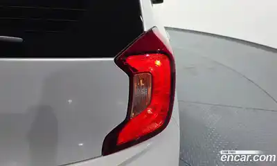 Kia Morning 2023 1.0 гидро в Москве № 1537992, миниатюра 9
