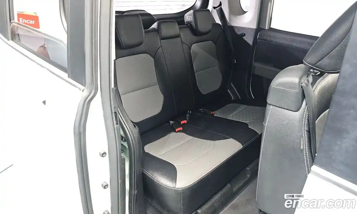 Kia Ray 2018 1.0 гидро в Москве № 15618, фото 11