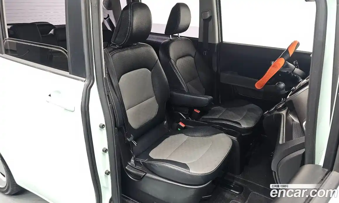 Kia Ray 2018 1.0 гидро в Москве № 15618, фото 10