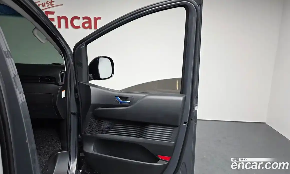 Hyundai Staria 2025 1.6 гидро в Москве № 1609987, фото 14