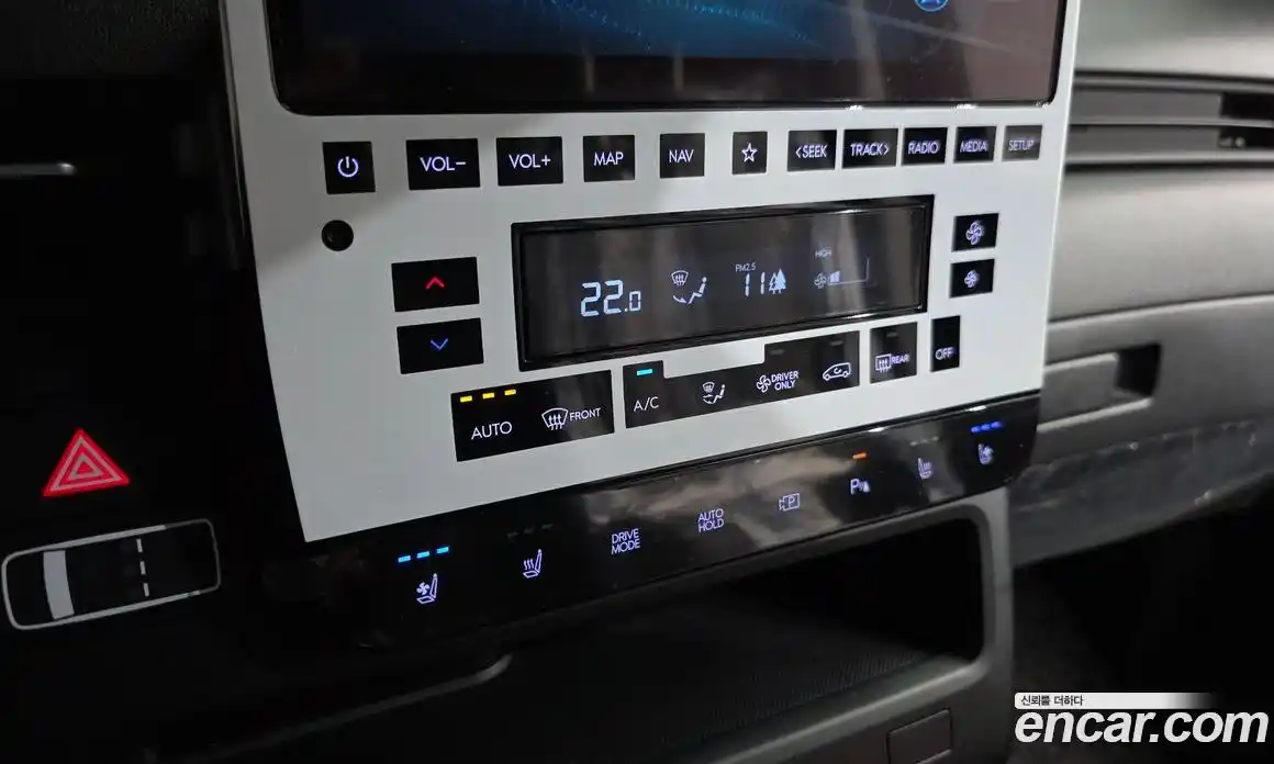 Hyundai Staria 2025 1.6 гидро в Москве № 1609987, фото 21